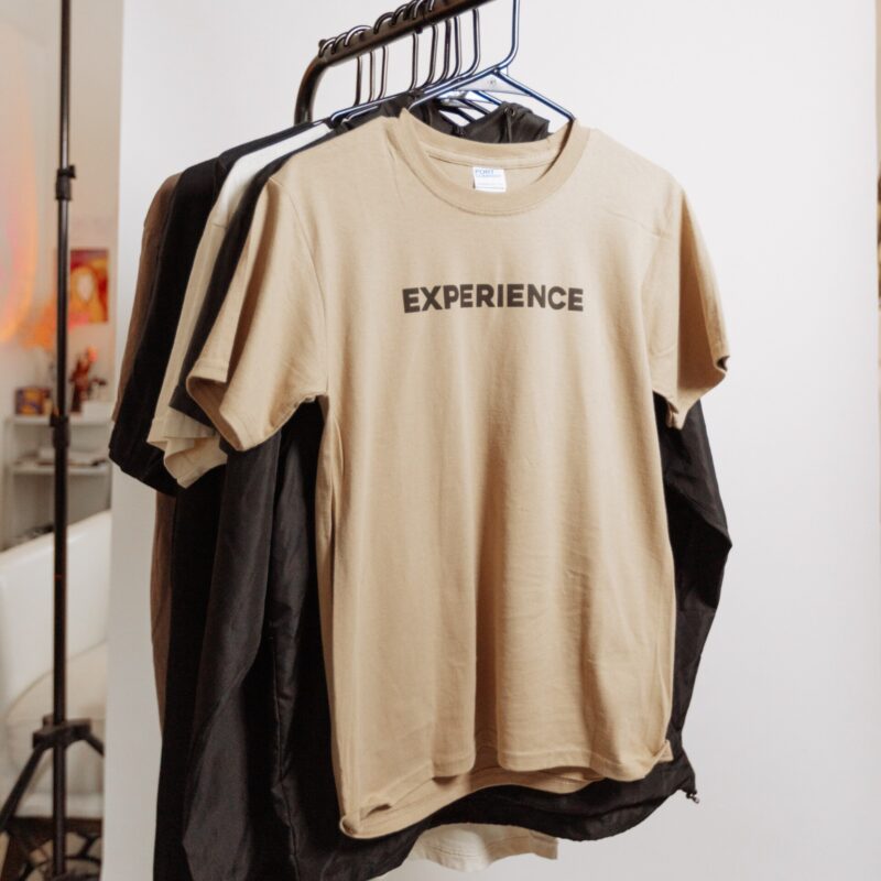 YOUTH EXPERIENCE TEE / WINTER EXPERIENCE EXCLUSIVE - Image 4